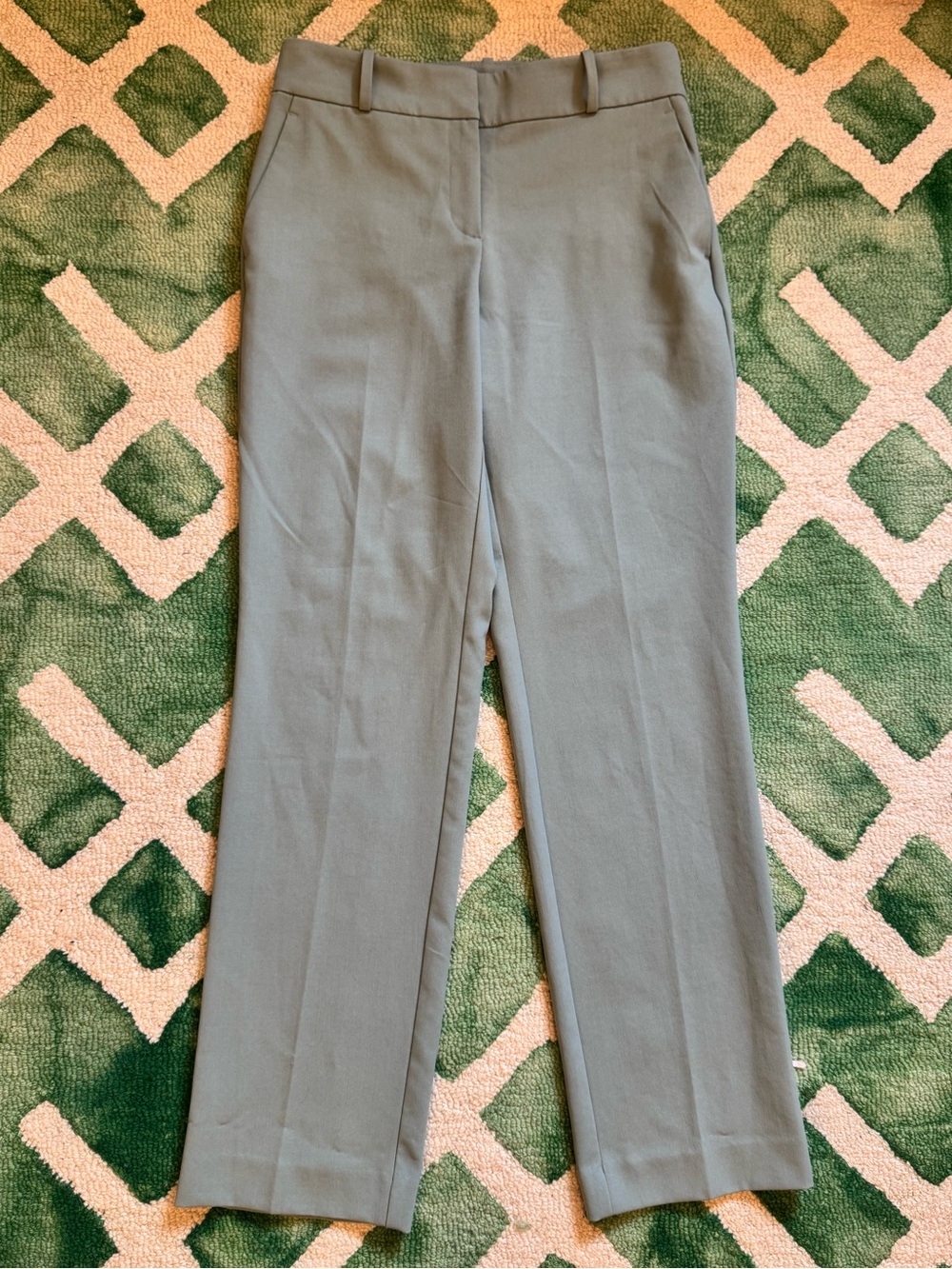 EUC Ann Taylor Trousers marked Size 2 but would fit larger, see measurements